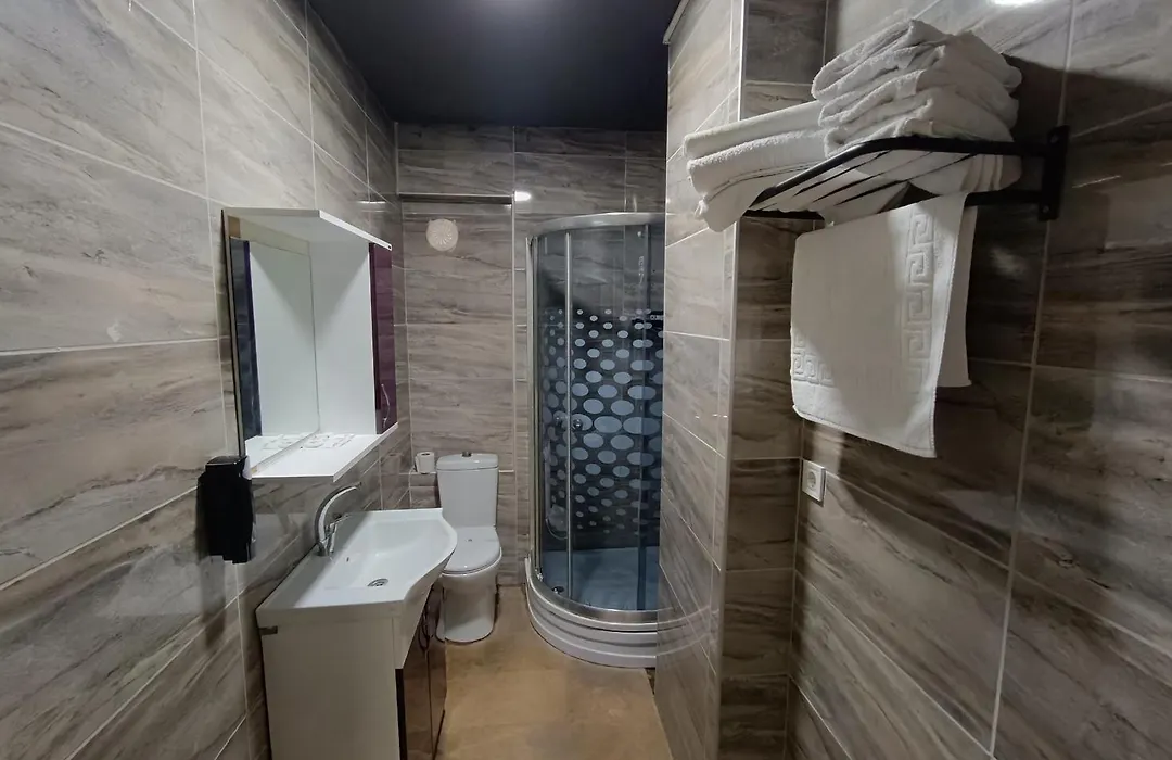 Comfy Otel Antalya Lara-1